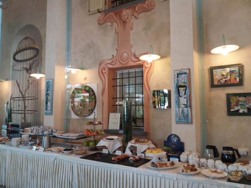 Relais Villa Roncuzzi Russi Exterior foto